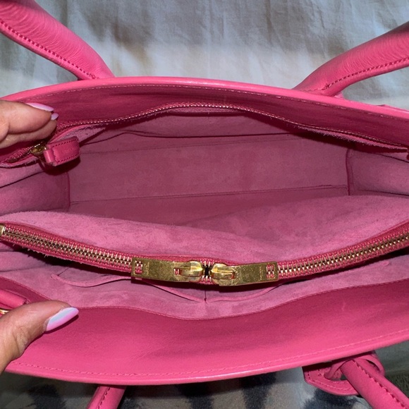 SAINT LAURENT
Calfskin Small Sac De Jour Lipstick Fuchsia - Picture 8 of 16